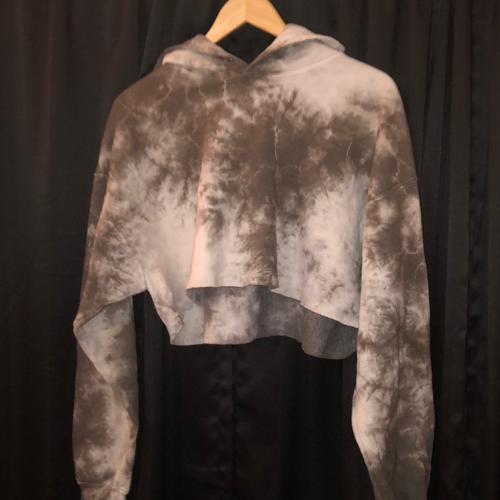 cropped tie-dye cropped sweater
